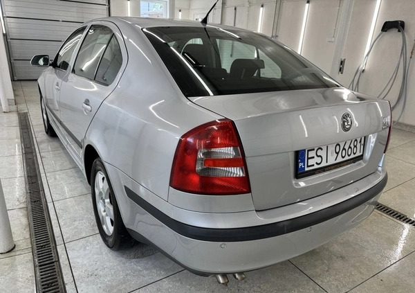 Skoda Octavia cena 15900 przebieg: 221400, rok produkcji 2008 z Sieradz małe 191